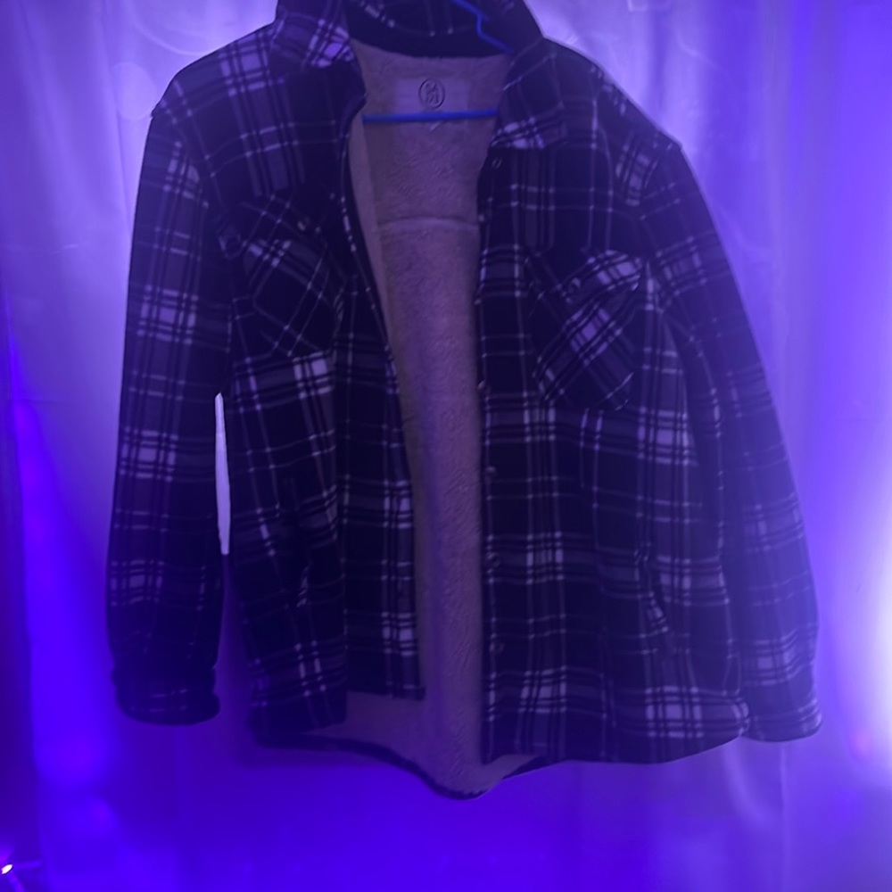Cute long jacket perfect for dresses and doc marten combo